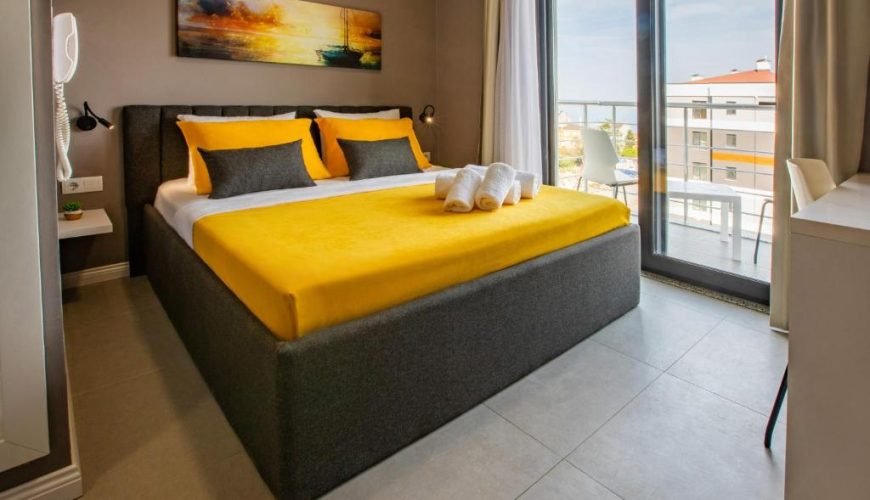 Bahçe Manzaralı Çift Kişilik Oda – First Joy Hotel
