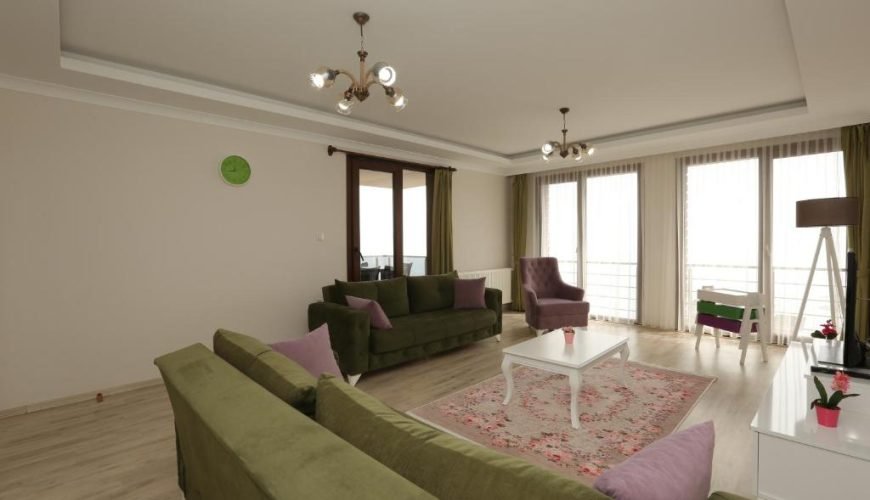 Üç Yatak Odalı Daire Standart Balkonlu ve Deniz Manzaralı